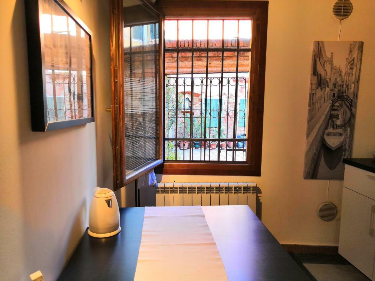 Ferienwohnung CASTELLO Ground Floor Venedig Exterior foto