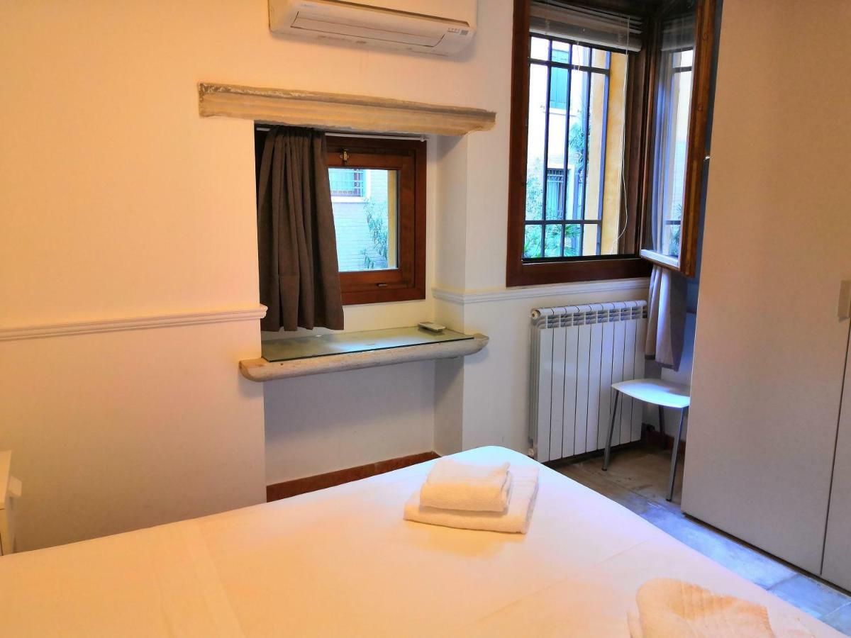 Ferienwohnung CASTELLO Ground Floor Venedig Exterior foto