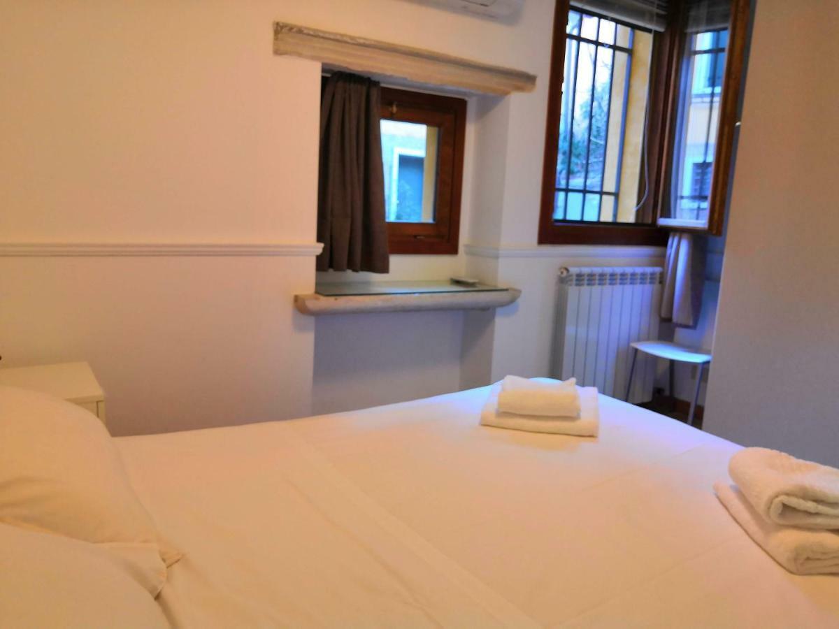 Ferienwohnung CASTELLO Ground Floor Venedig Exterior foto